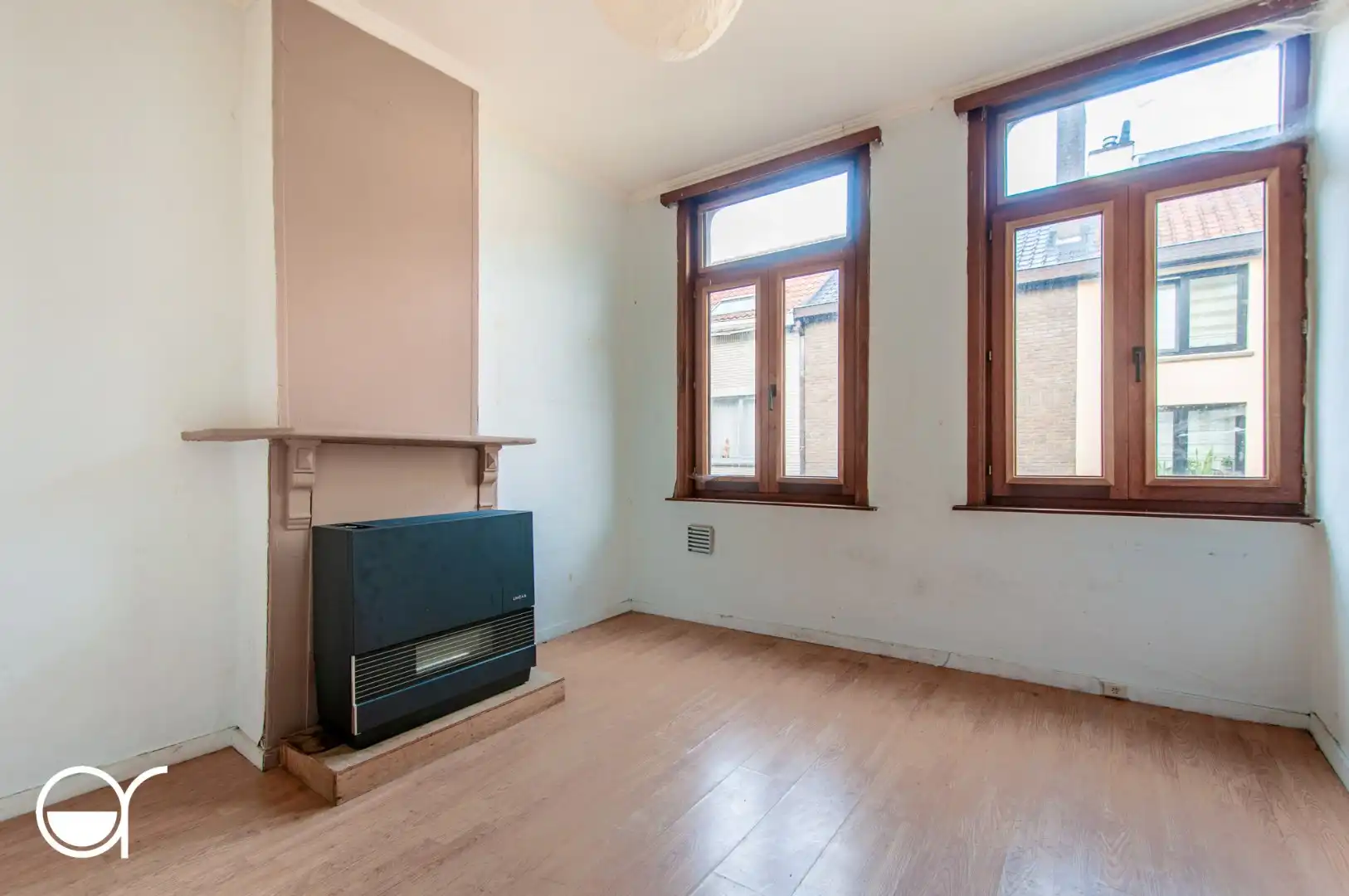 Te renoveren arbeiderswoning met 2 slaapkamers foto 9