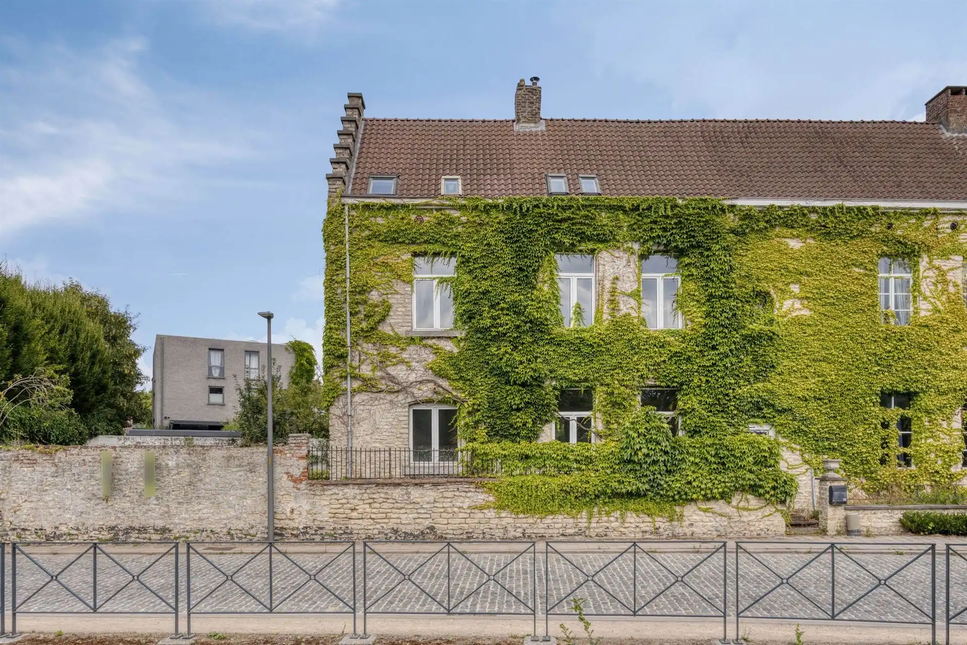Prachtig gerenoveerde & charmante 3-gevel woning in centrum foto 4