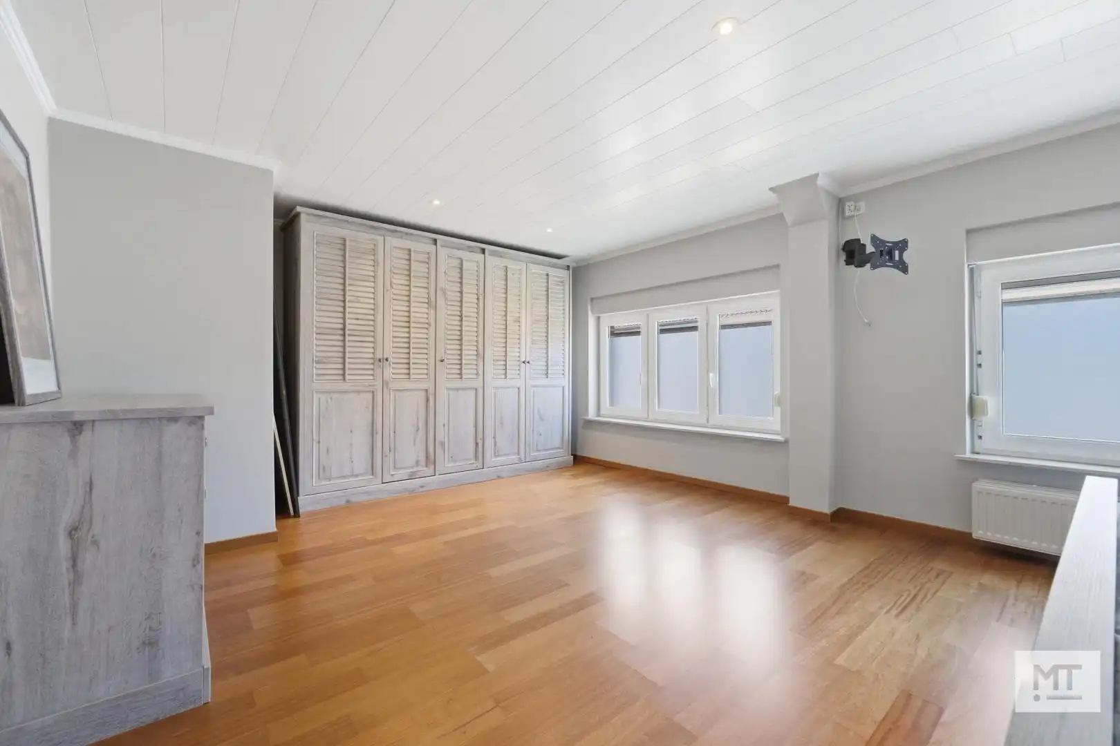 Ruime, instapklare woning met loods in het centrum van Wervik foto 22