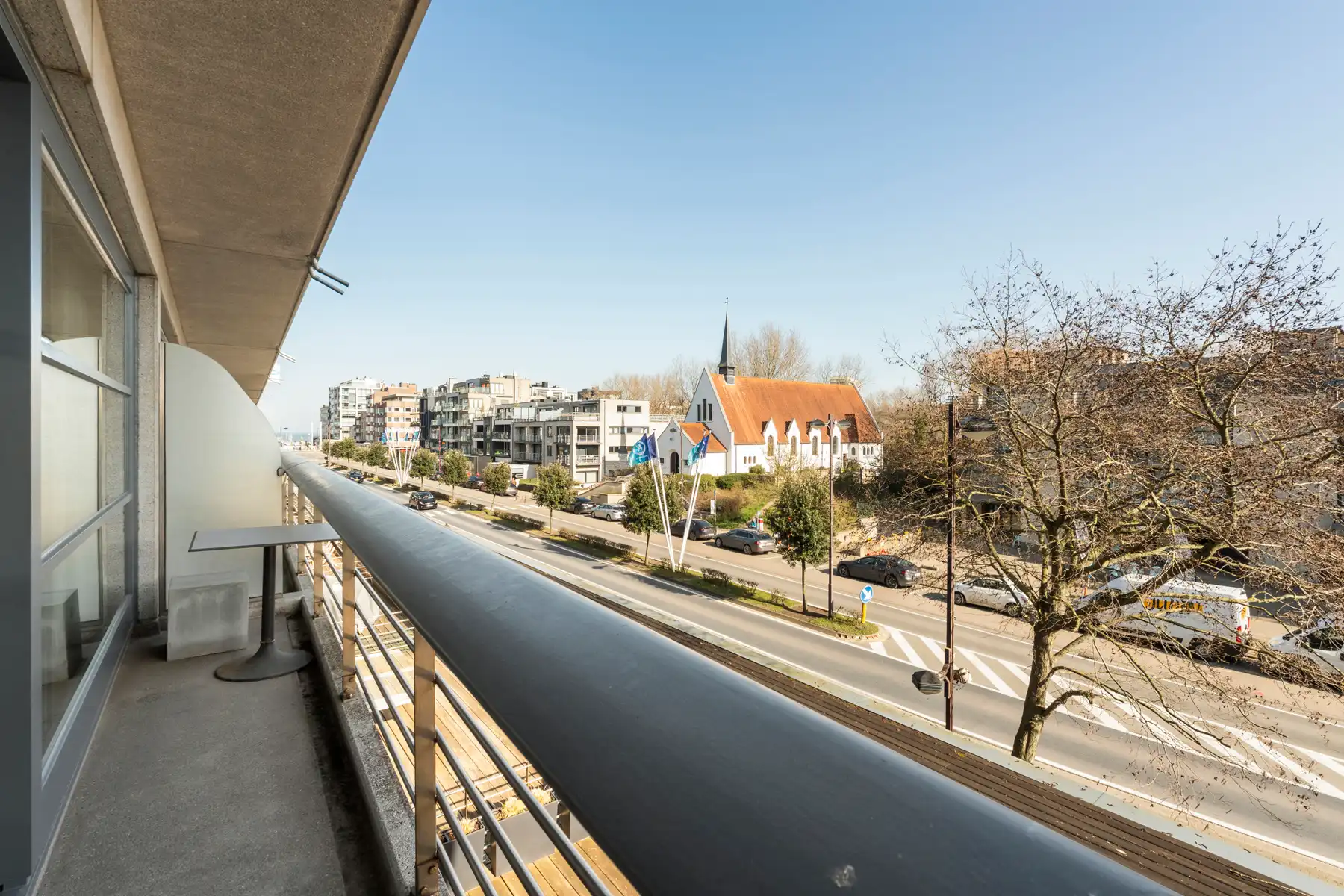 Instapklaar appartement in hartje Oostduinkerke-Bad foto 14