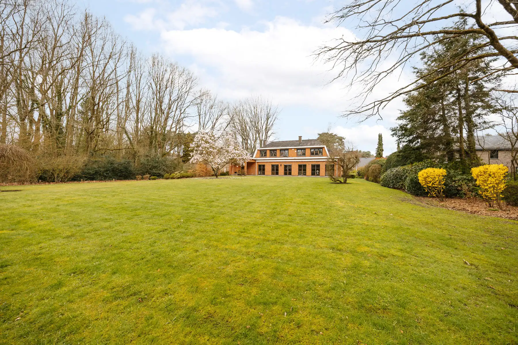 Landhuis vol potentieel bij natuurgebied foto 28