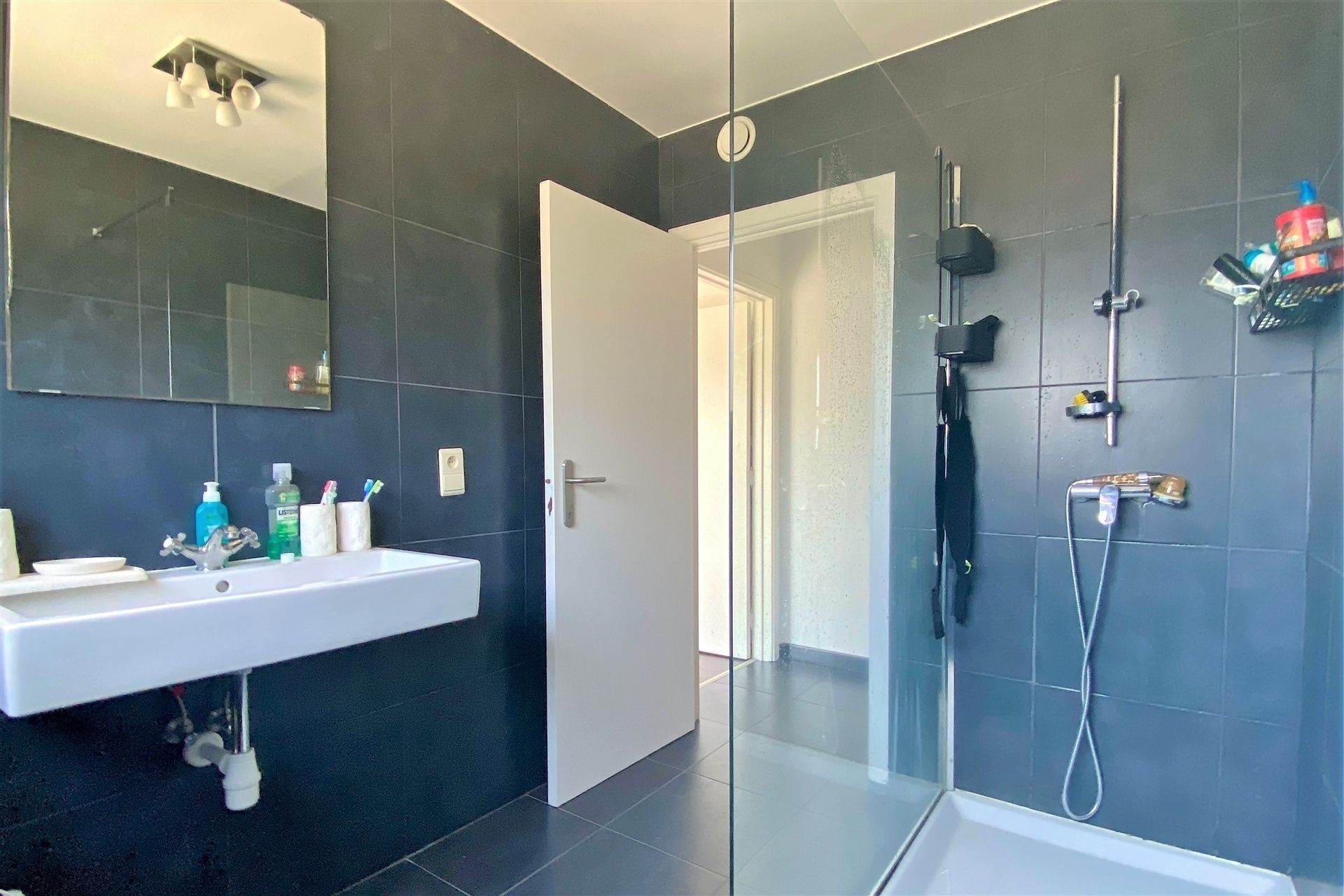 Appartement met 2 slpks en garage foto 15