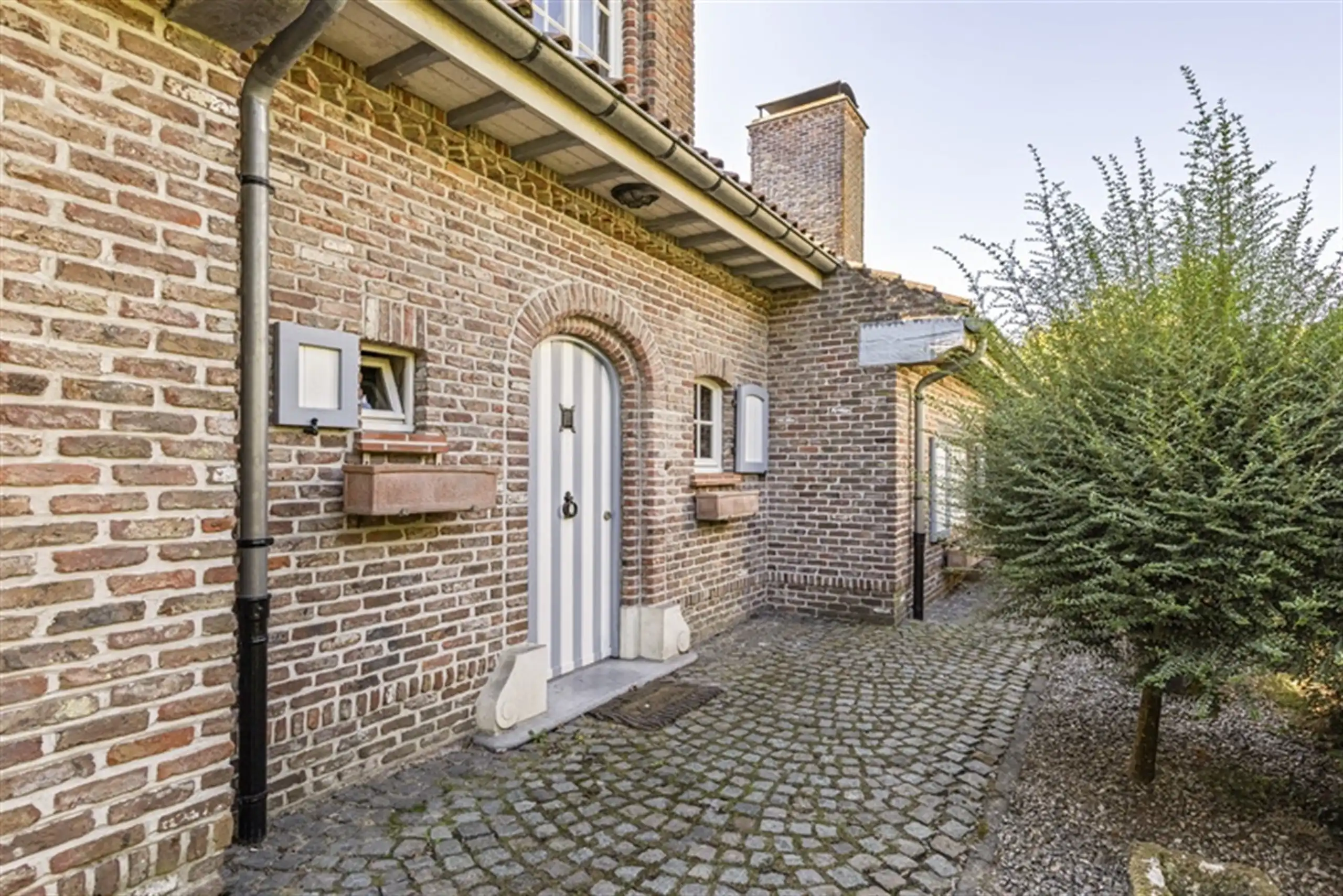 Warme thuisplek: charmante villa op 1084 m² met dubbele garage foto 24