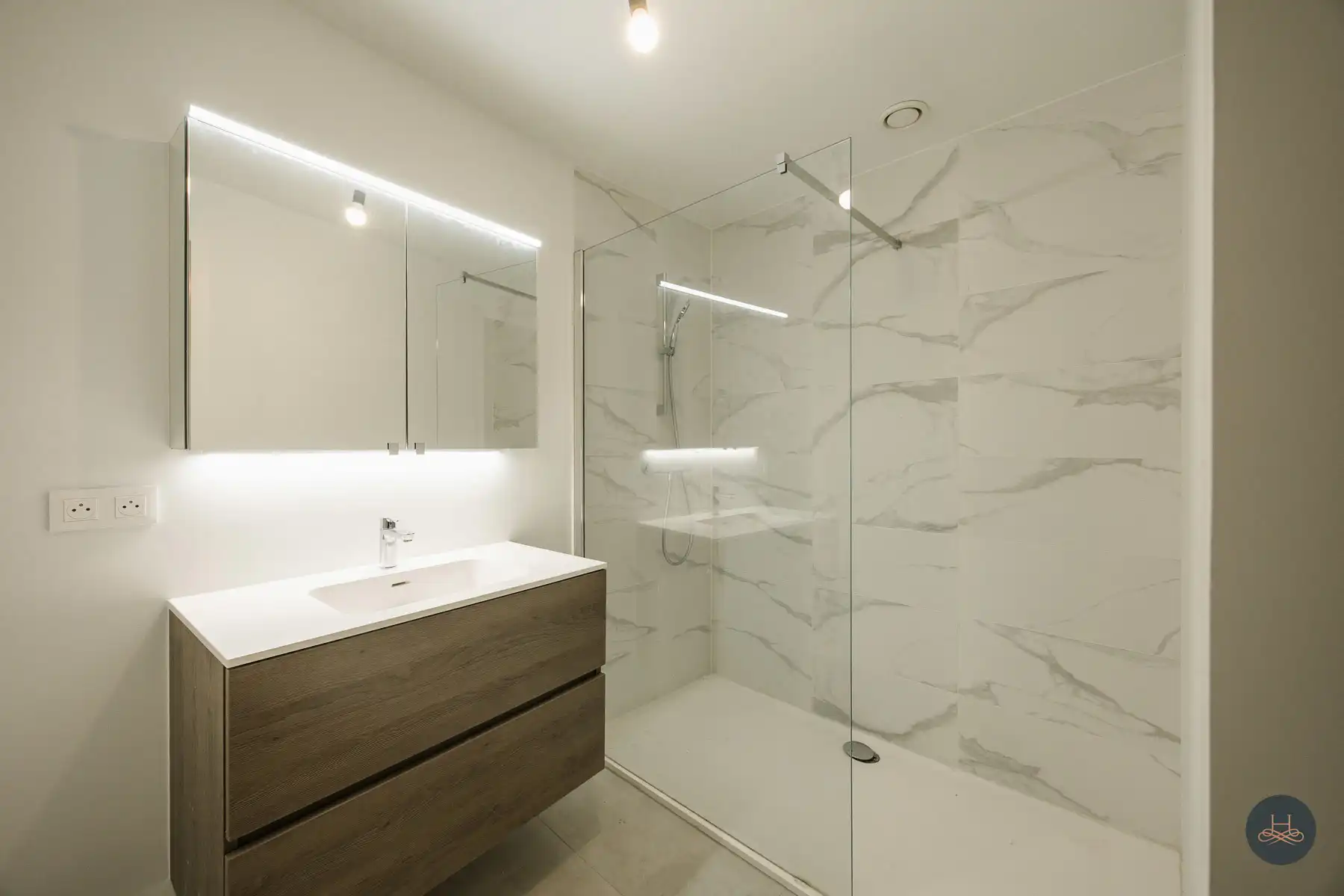 BEN Gelijkvloers appartement met hoogwaardige afwerking foto 15