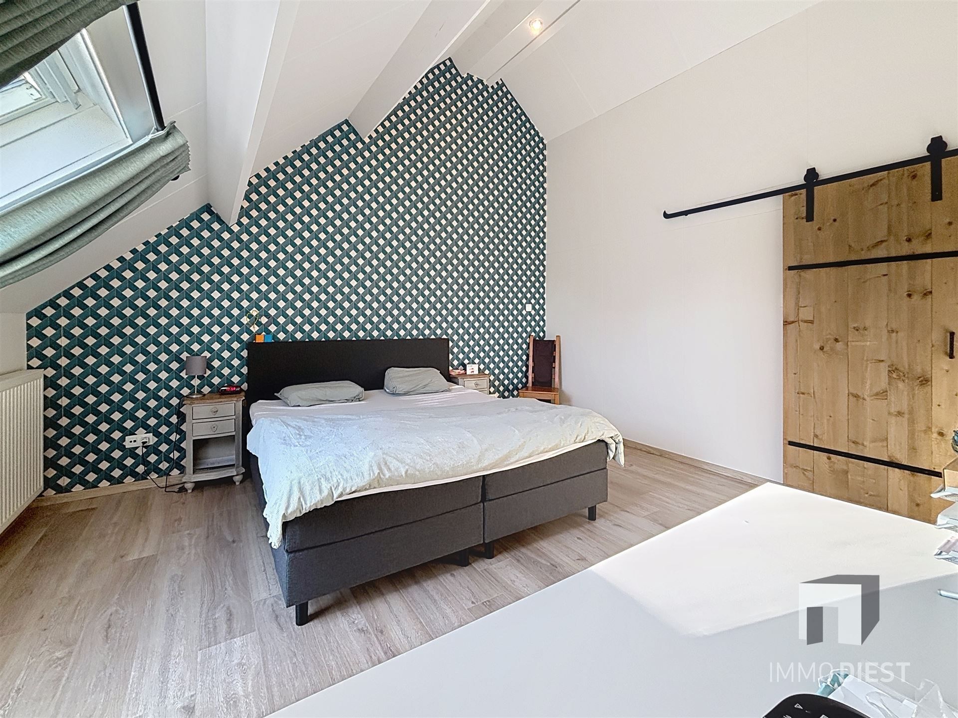 Perfecte gezinswoning in doodlopende straat met 3slpks en een mooie tuin foto 38