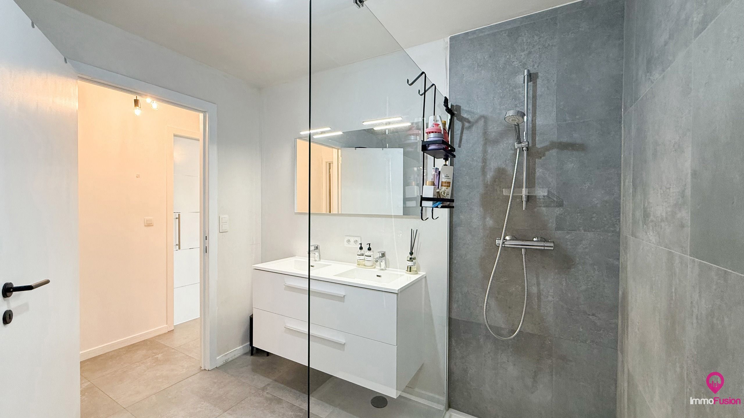 Nieuwbouwappartement met 2slk, garagebox in Heusden centrum! foto 21