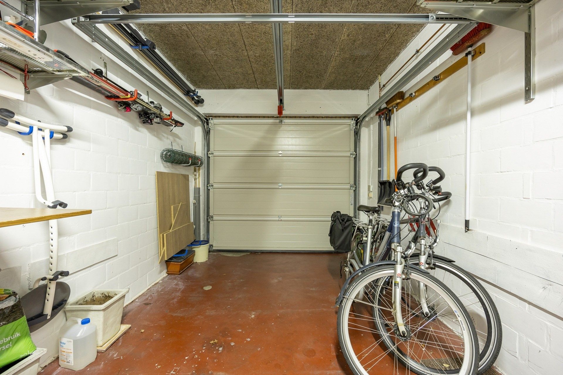 Instapklaar appartement op de eerste verdieping met 2 slaapkamers en garage foto 14