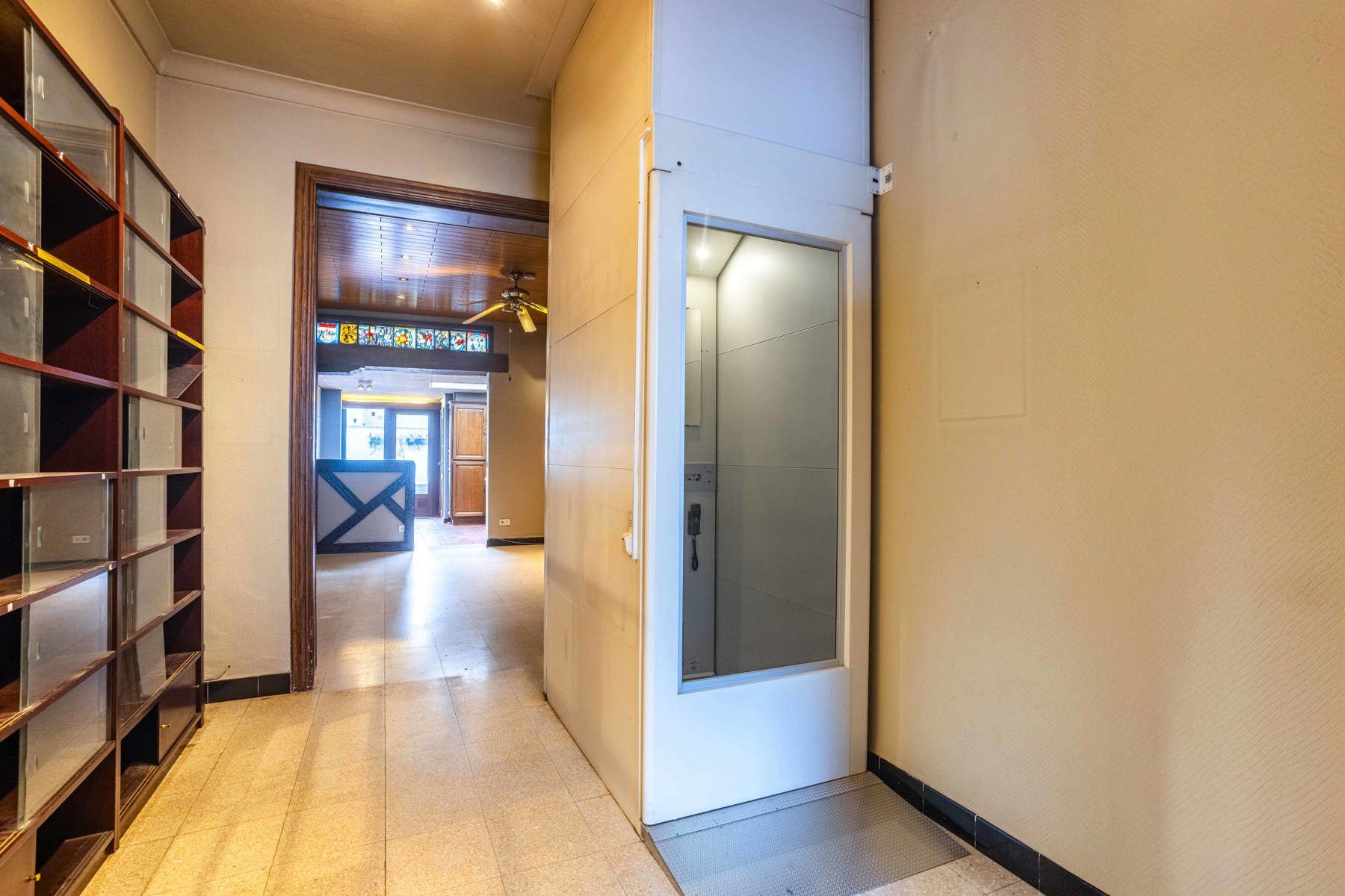 Starterswoning met 3 slaapkamers + binnenplaats  foto 6