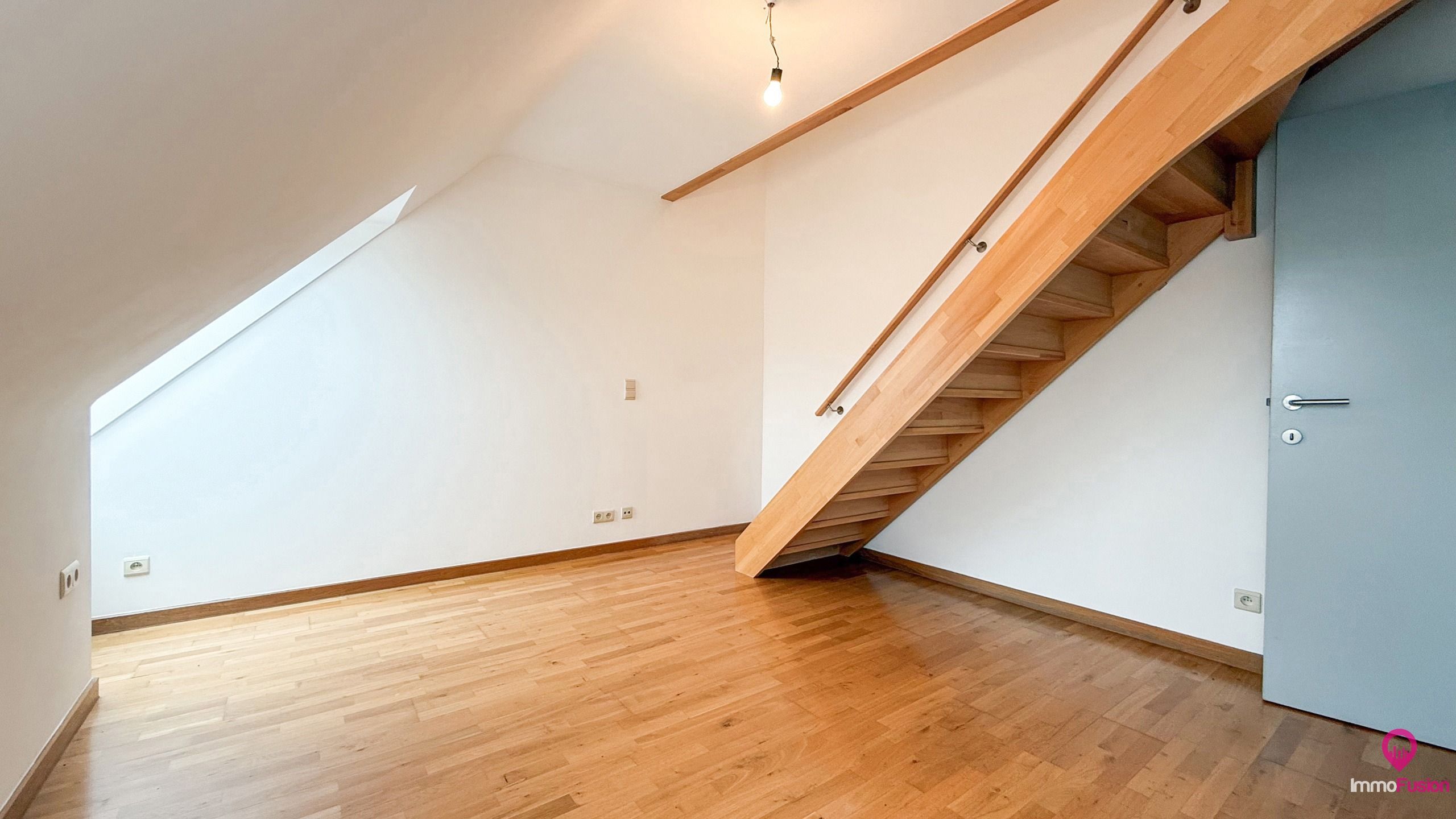 Duplexappartement met terras met uitstekende verbinding!  foto 21