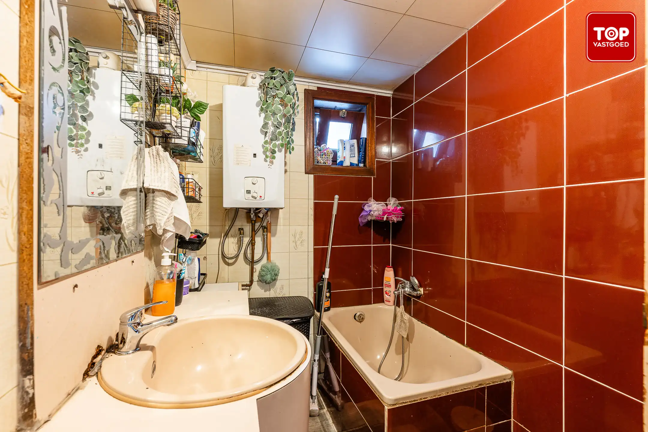 Op te frissen HOB met 2 slaapkamers en tuin foto 15