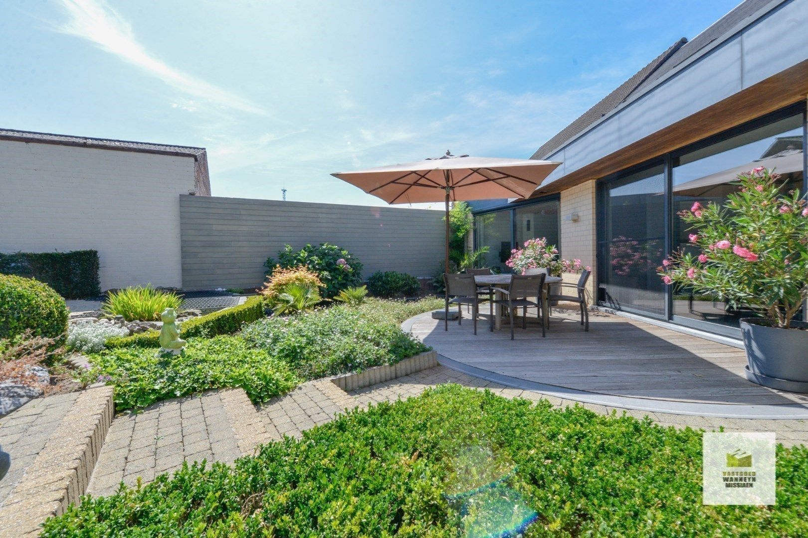 Energiezuinige & instapklare handelswoning met 5 slaapkamers en inpandige garage foto 28