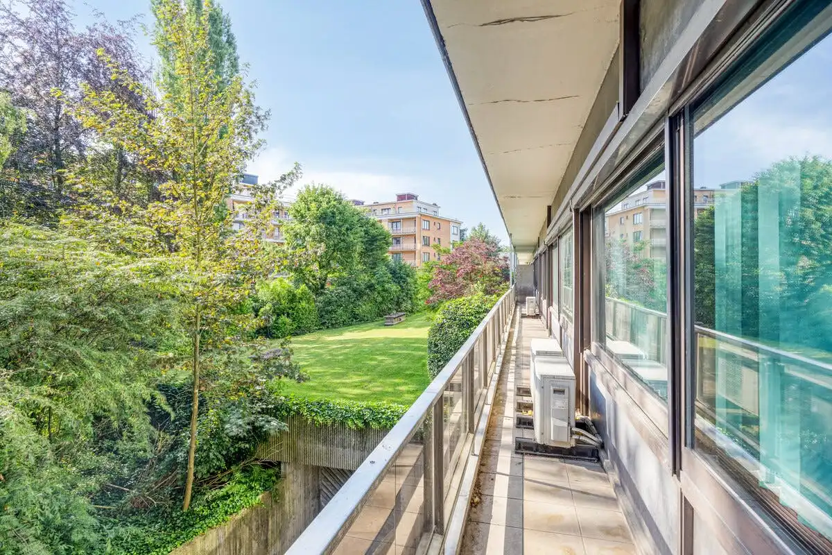 Grote kantoorruimtes (mogelijkheid tot 5 appartementen) in Strombeek: een strategische keuze voor ondernemingen foto 64