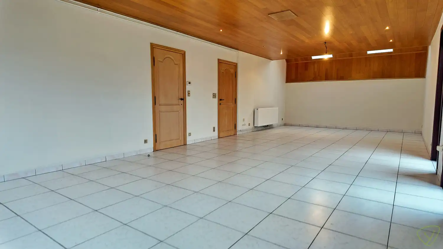 Ruime alleenstaande woning in fermettestijl op landelijke ligging te Zomergem! foto 4