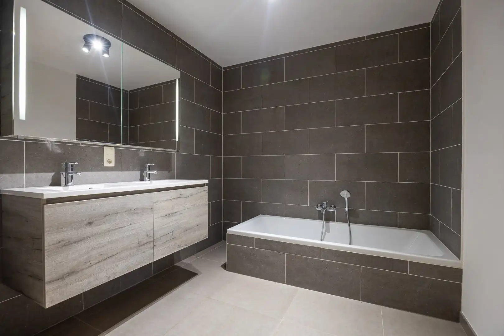 Huis te koop foto 13