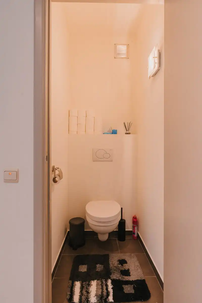Instapklaar energiezuinig 2-slpk appartement met garagebox foto 24