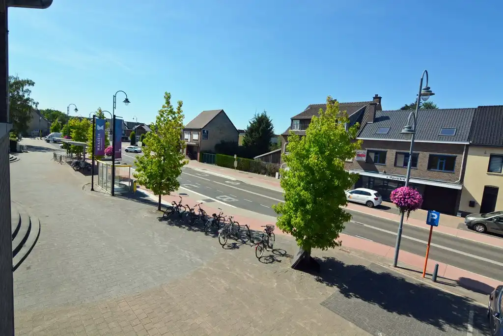 Modern triplex appartement met 3 slpks, terras, kelderberging en autostaanplaats. foto 23