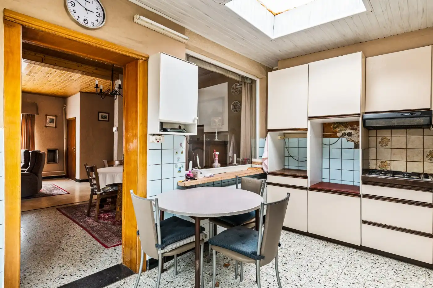 Te renoveren woning met 3 slpk., stadstuin en garage foto 11