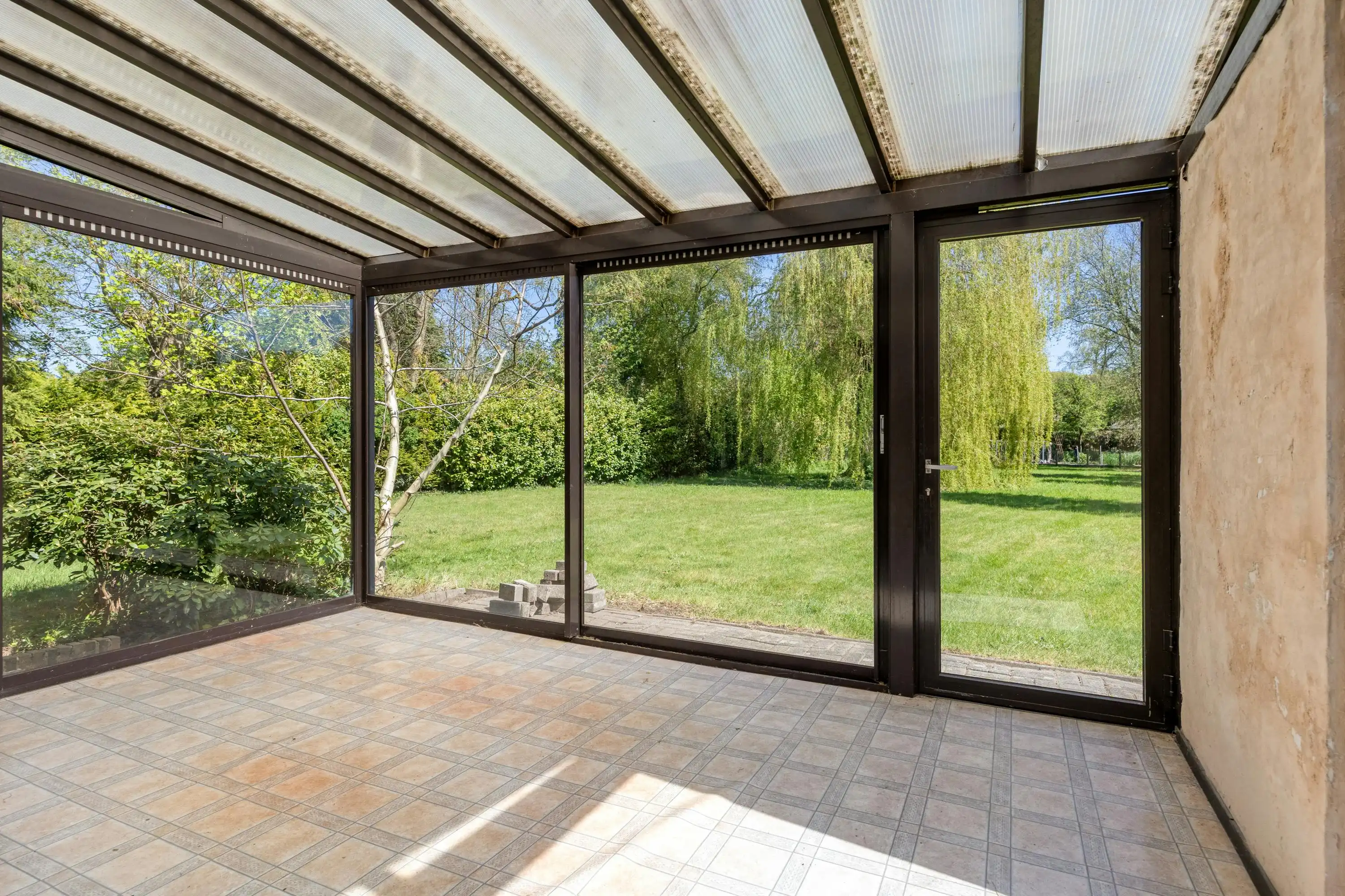 Te renoveren woning met grote tuin in Heide-Kalmthout! foto 10