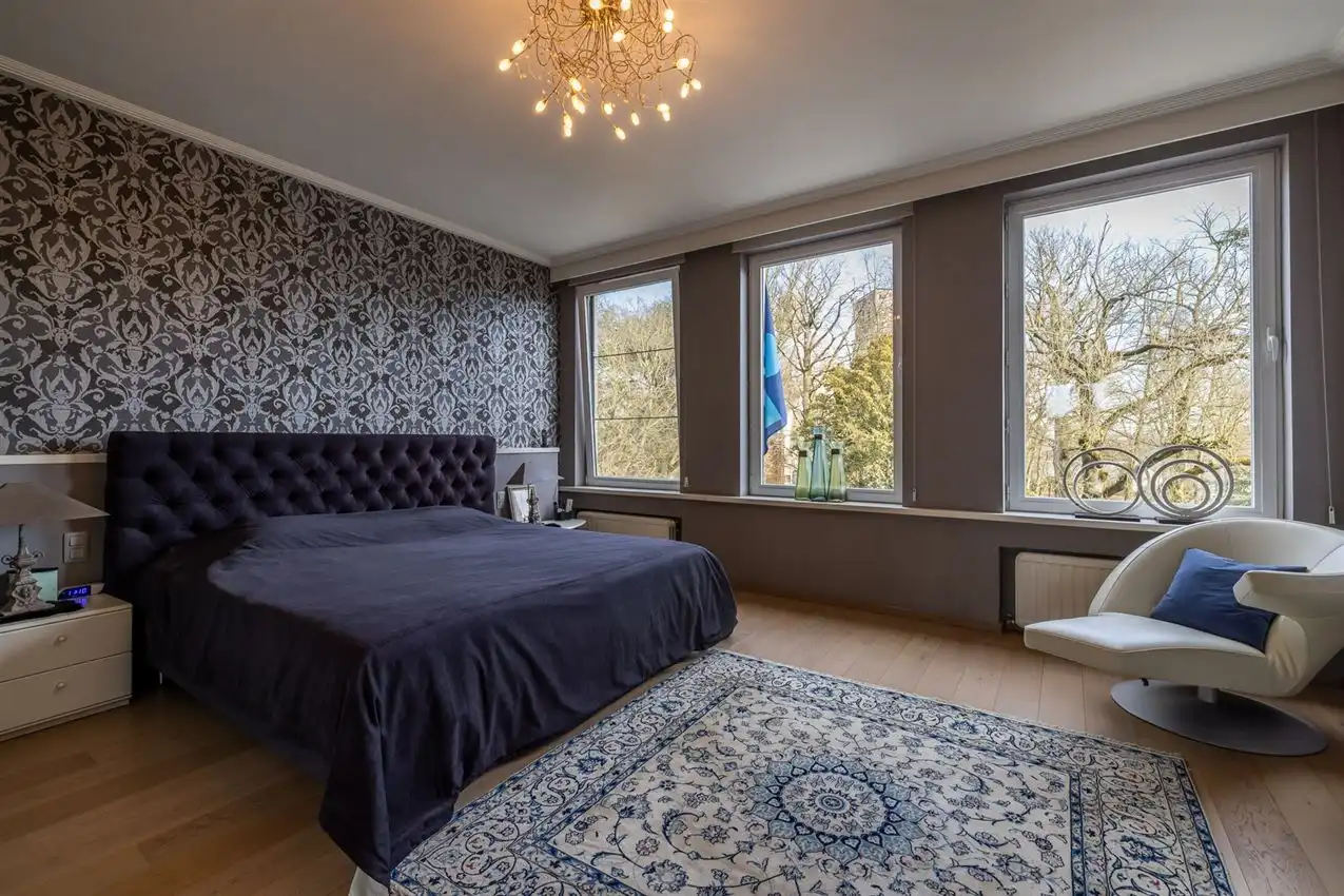 Tijdloze residentie met iconisch uitzicht foto 17