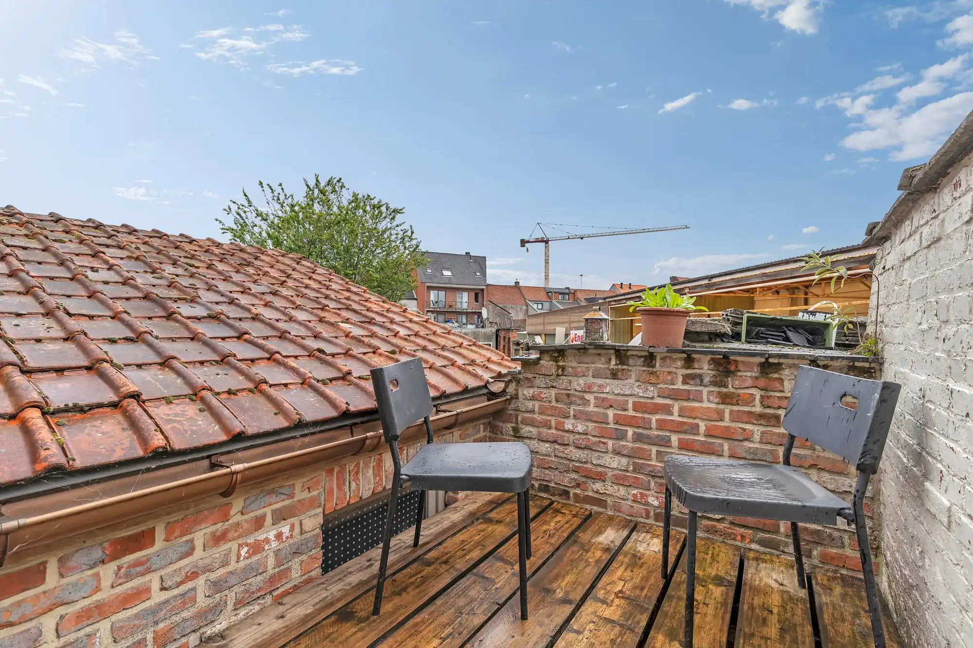 Instapklare rijwoning met 4 slpks, 2 badkamers en terras foto 20