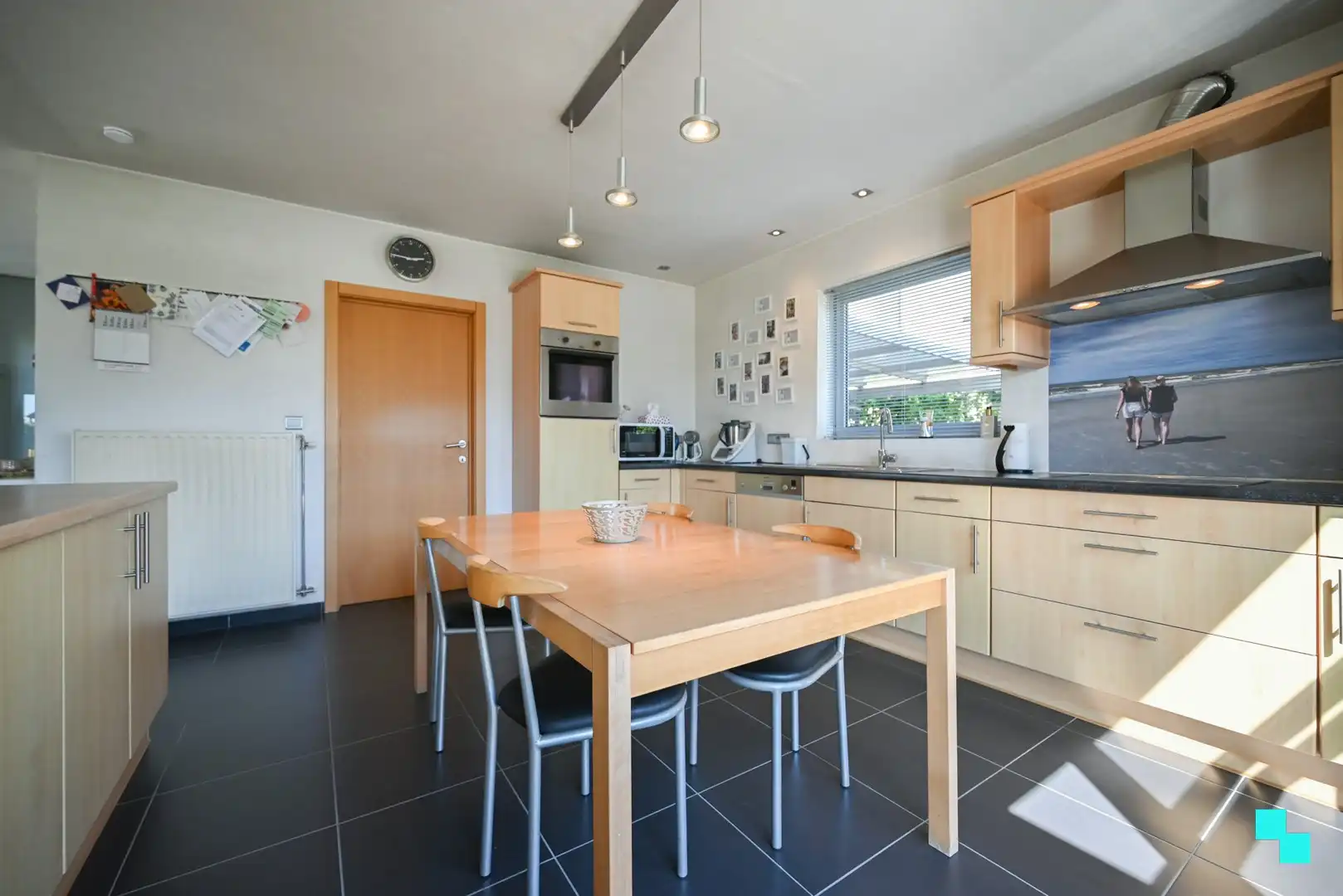 Instapklare gezinswoning met zonnige tuin in rustige woonomgeving foto 11