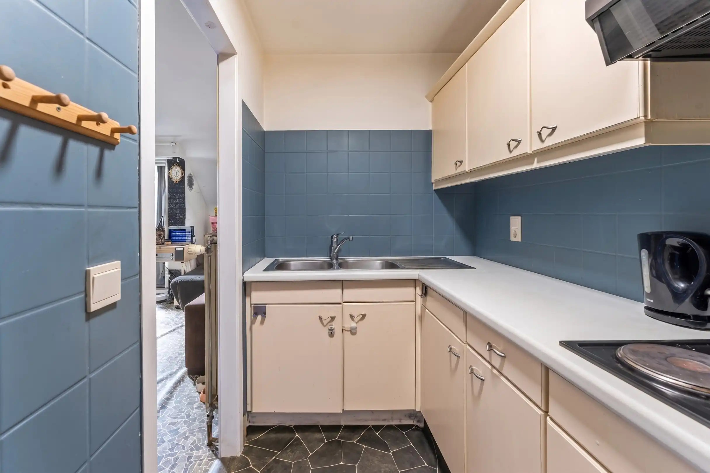  Leuk op te frissen appartement op een toplocatie foto 5