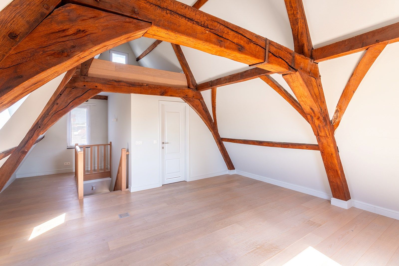 Wonen in Geschiedenis: Unieke duplex in het Hart van de Stad foto 17