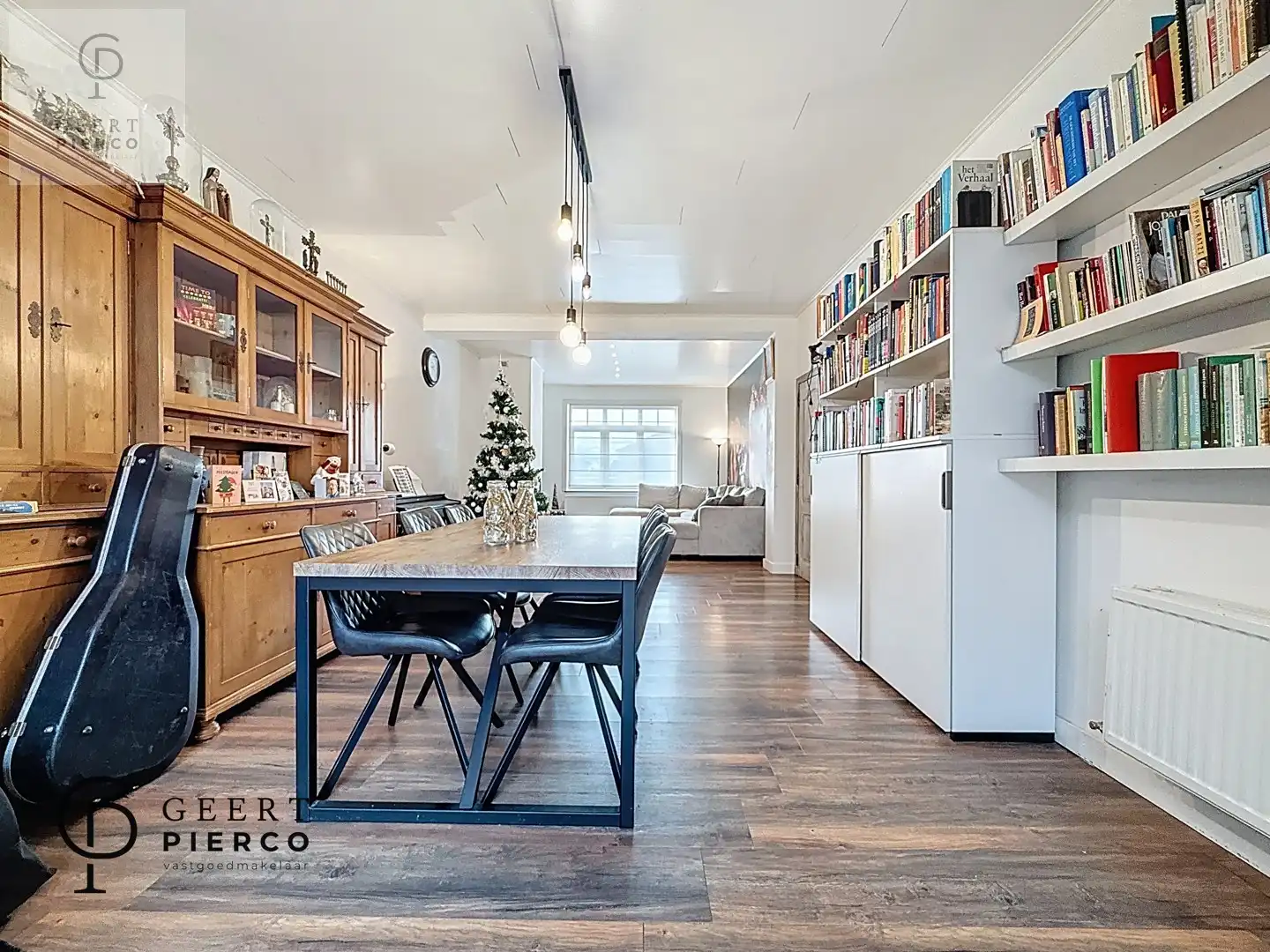 Leuke ruime Villa foto 14