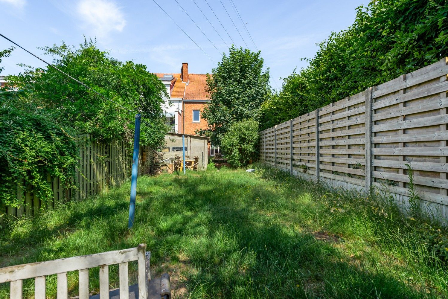 Te renoveren woning met 3 slaapkamers en tuin in Wijnegem! foto 14
