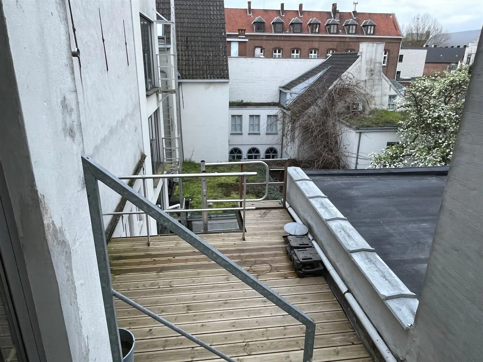 Duplex appt nabij de Universiteit van Antwerpen! foto 7