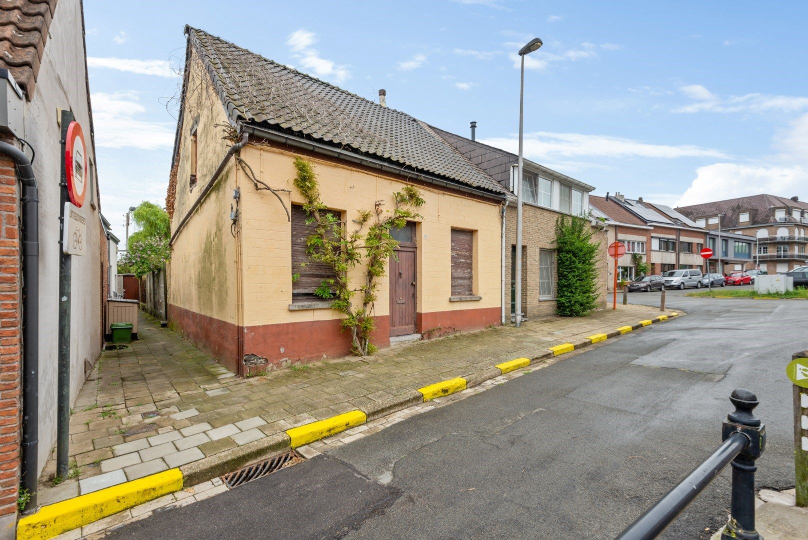 Volledig te renoveren woning foto 1