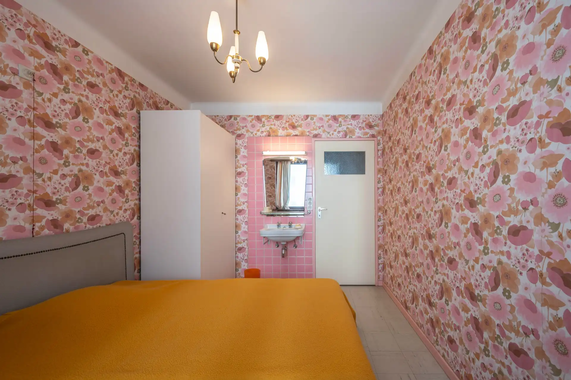 Te renoveren appartement met 3 slaapkamers op topligging nabij het Casino foto 14