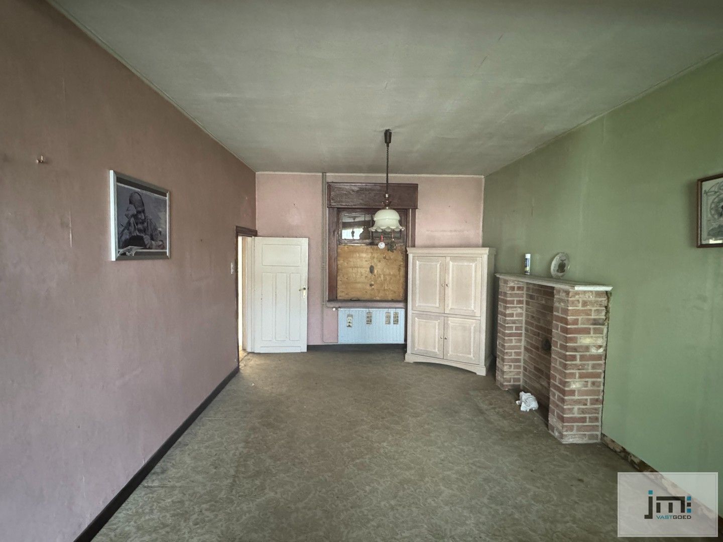 Woning op een groot perceel foto 4