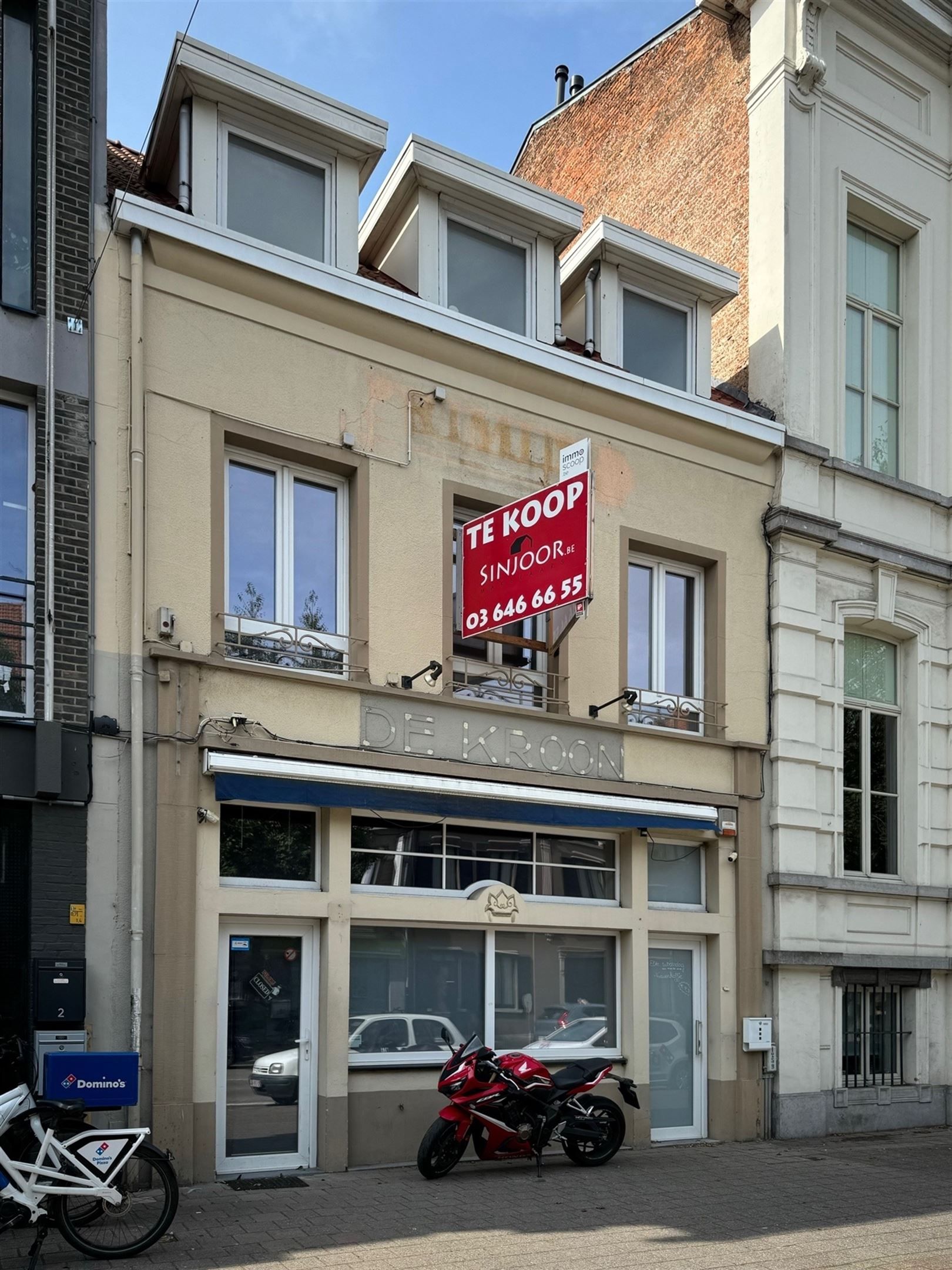 Polyvalent huis met handelsgelijkvloers en aparte inkom naar duplex appartement foto 3