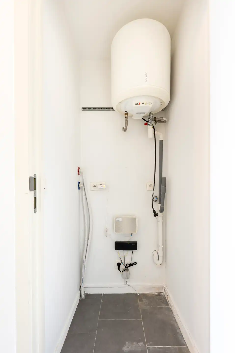 Lichtrijke studio met terras en topligging in Antwerpen foto 10