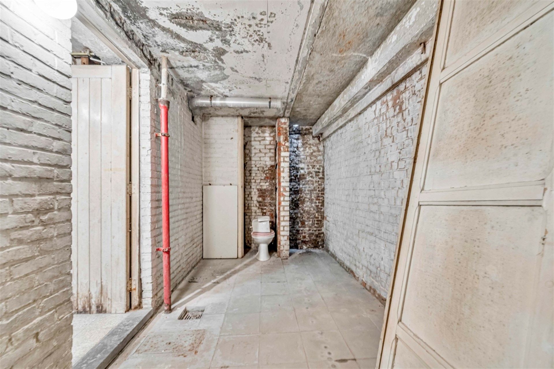 Te renoveren bel-étagewoning met authentieke charme in het centrum van Vilvoorde foto 23