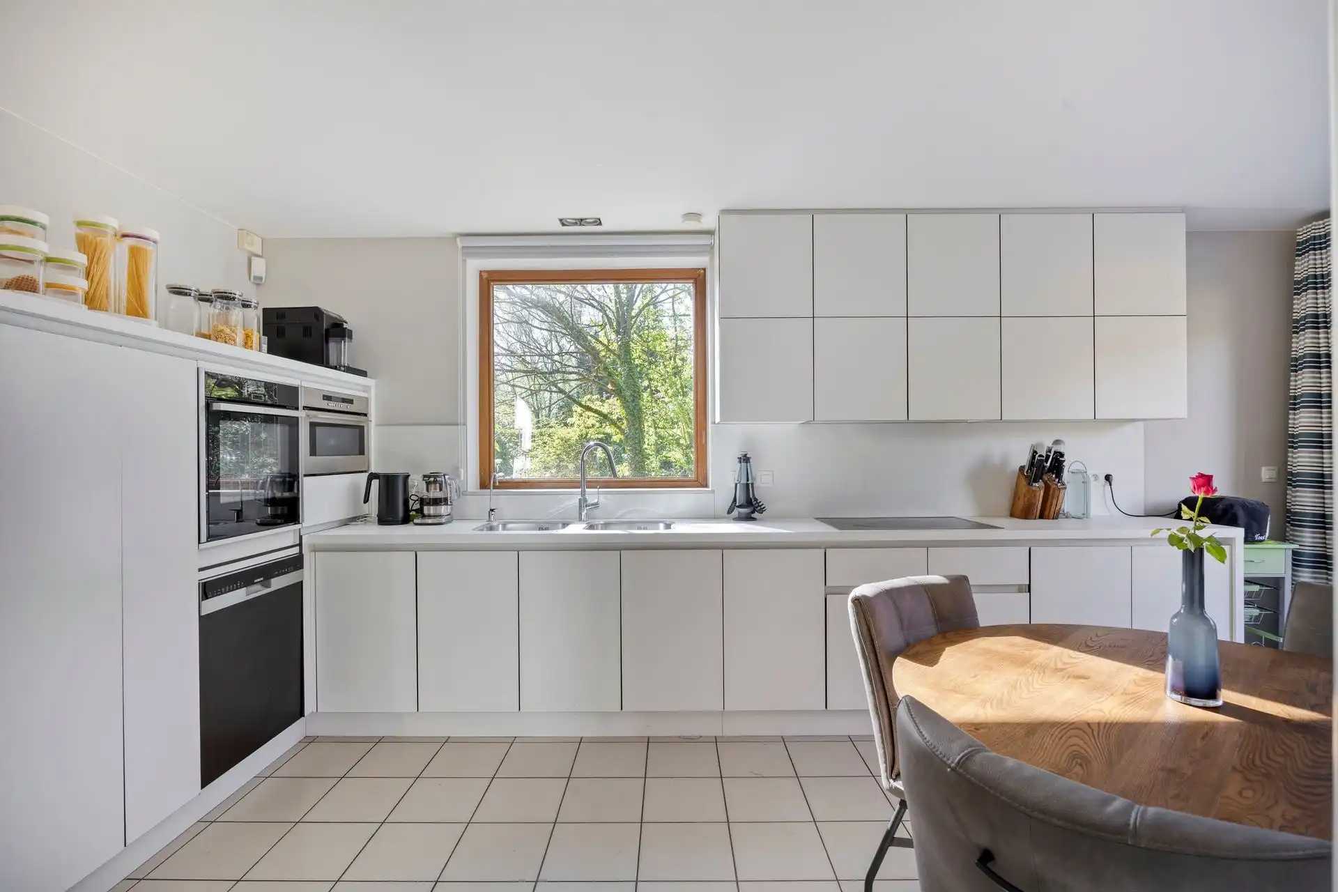 Prachtig hedendaagse villa op unieke locatie in domein van Bercuit foto 8