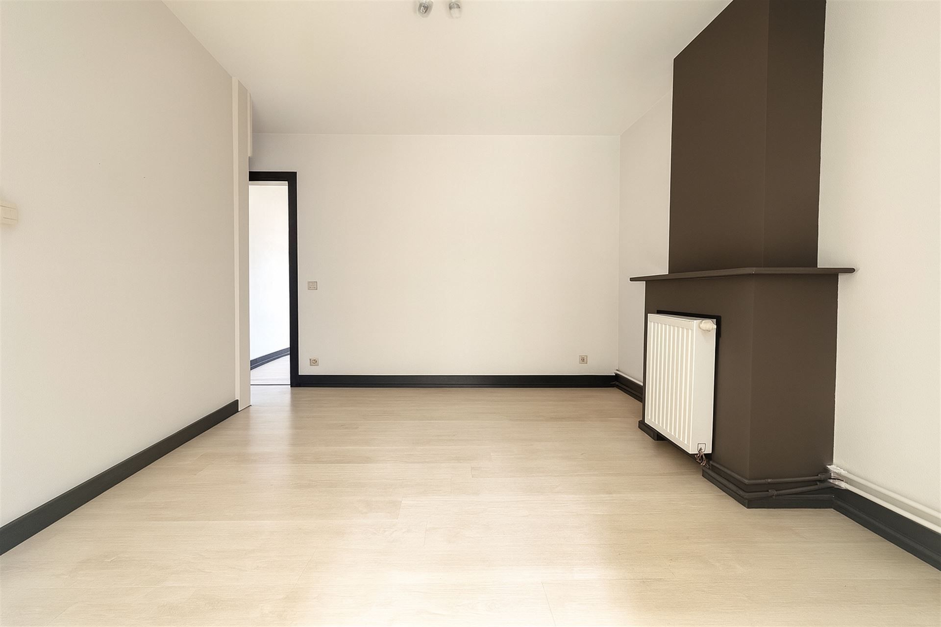 Op te frissen woning met 3 slpkm. gelegen op een toplocatie foto 9