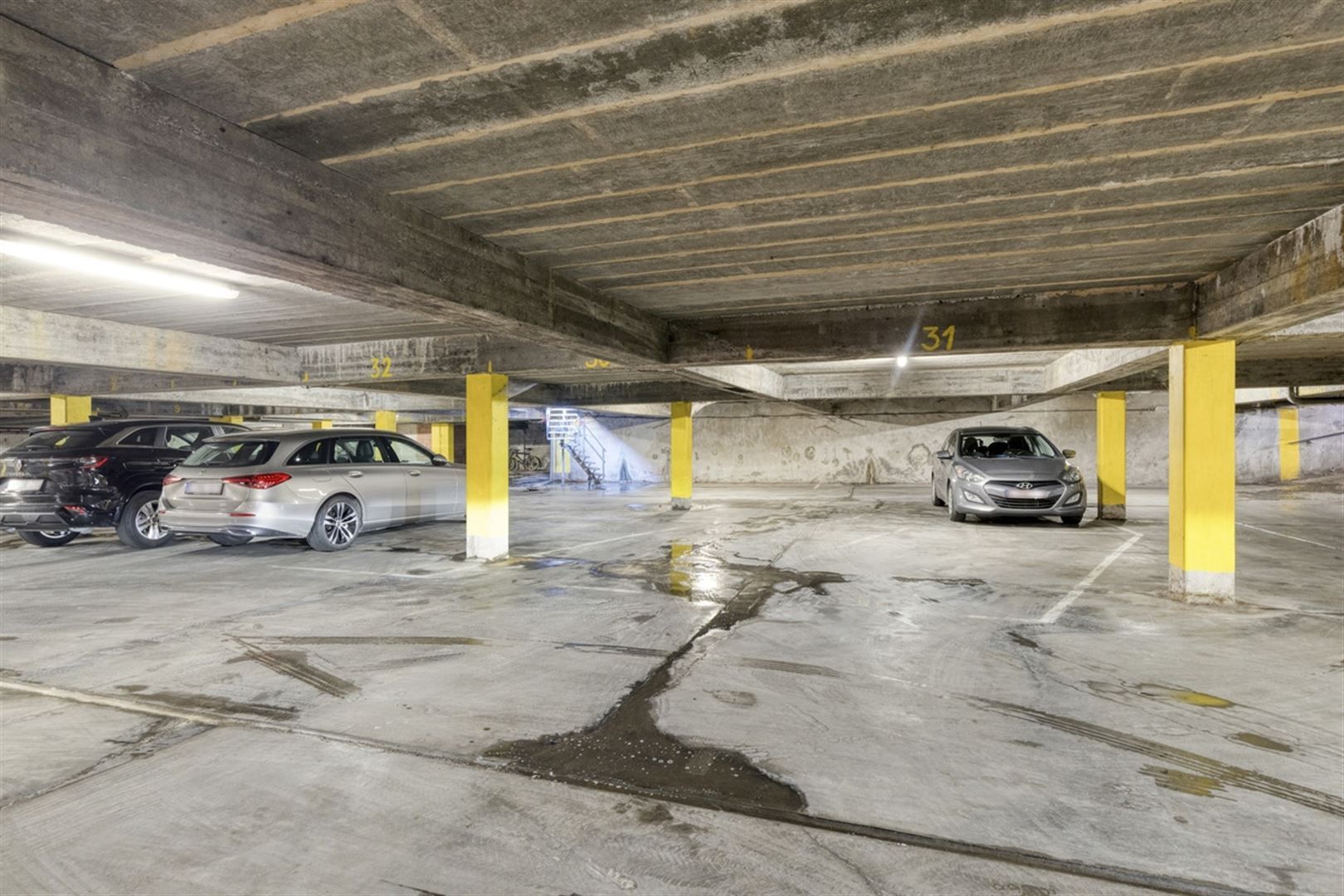 Centraal gelegen appartement met 2 slaapkmrs en autostaanplaats foto 21