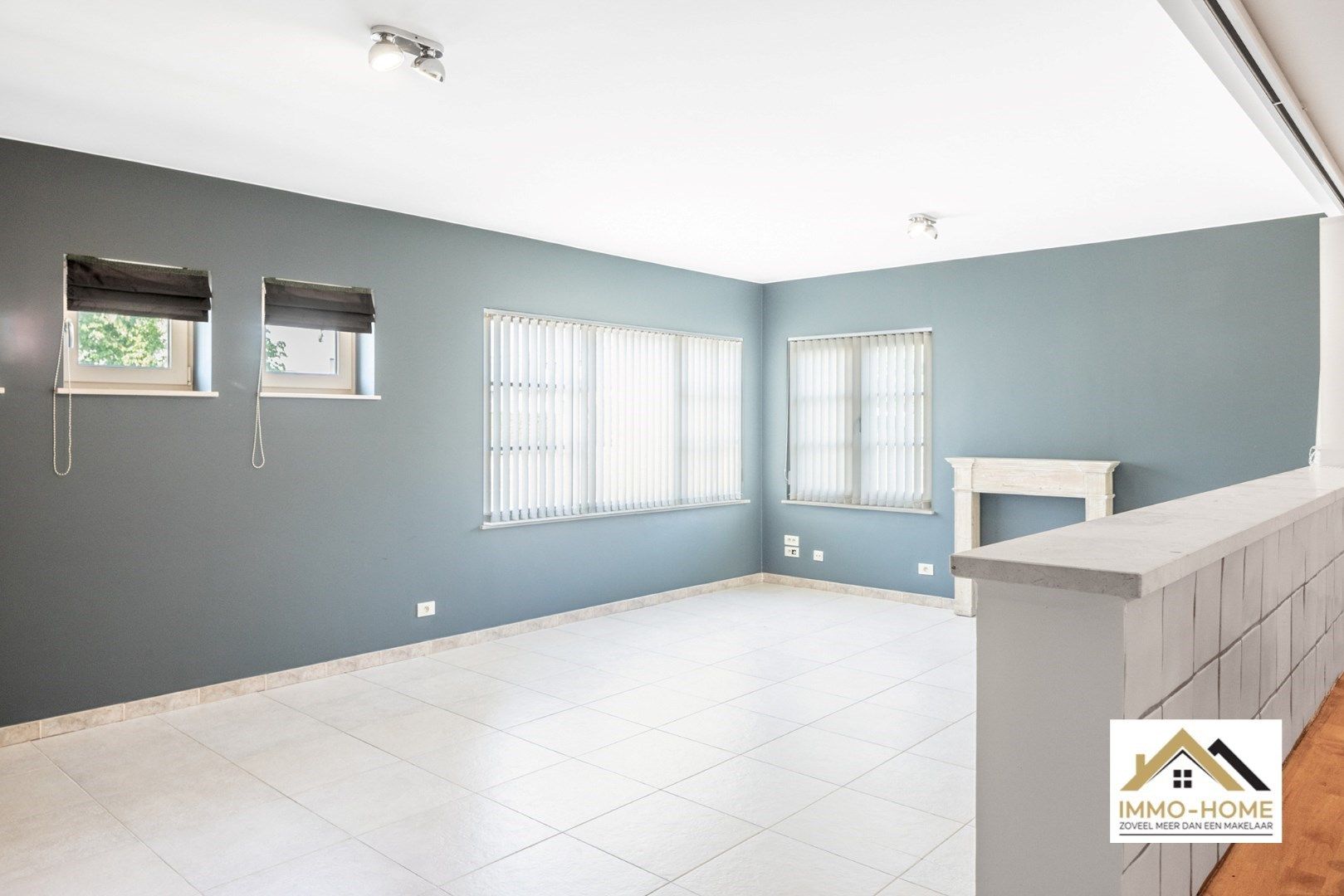Eigendom( 2 appartementen) met loods en bijzonder veel potentieel foto 9