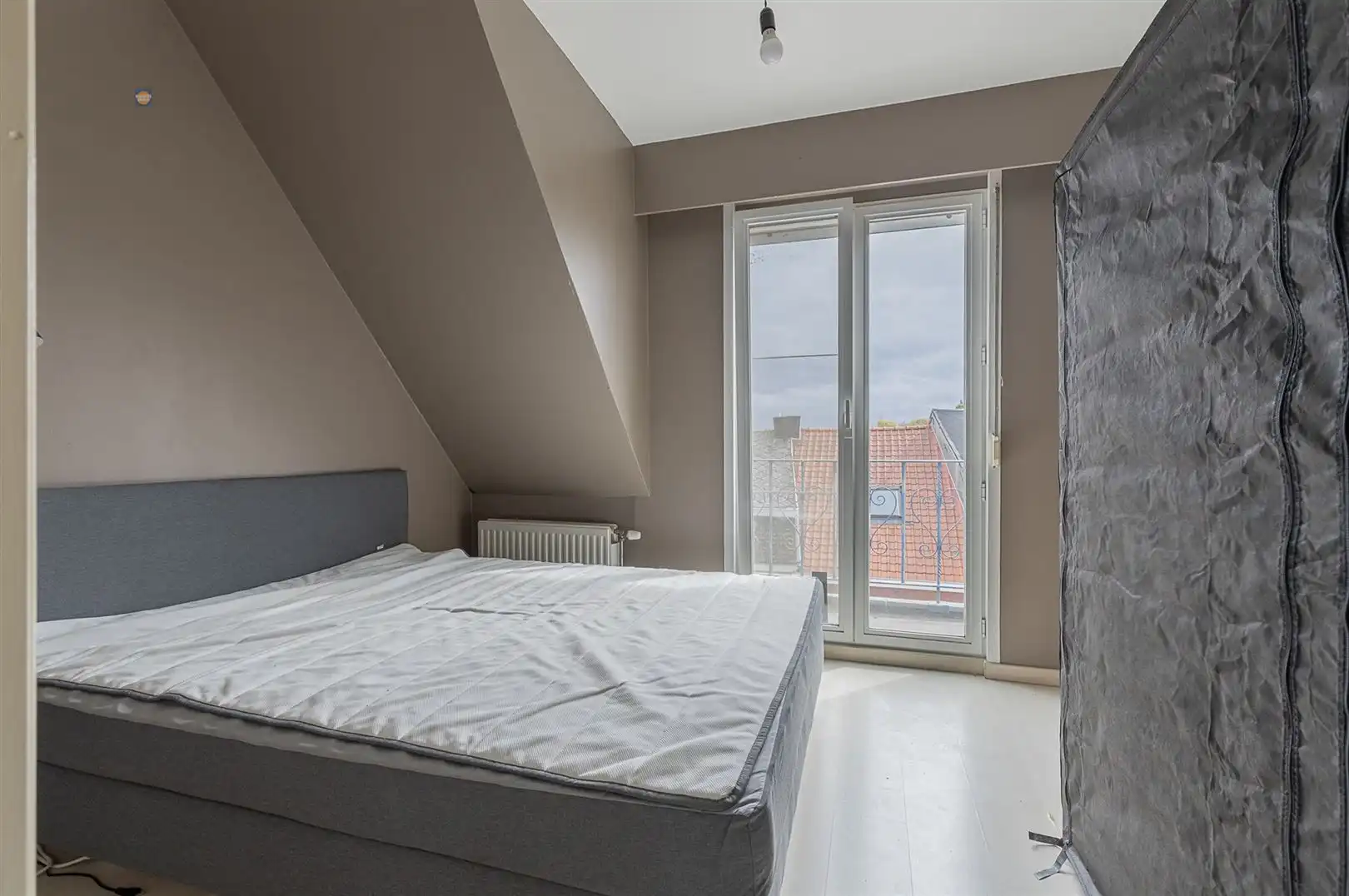 Charmant 1-slaapkamerappartement met ruim terras foto 8