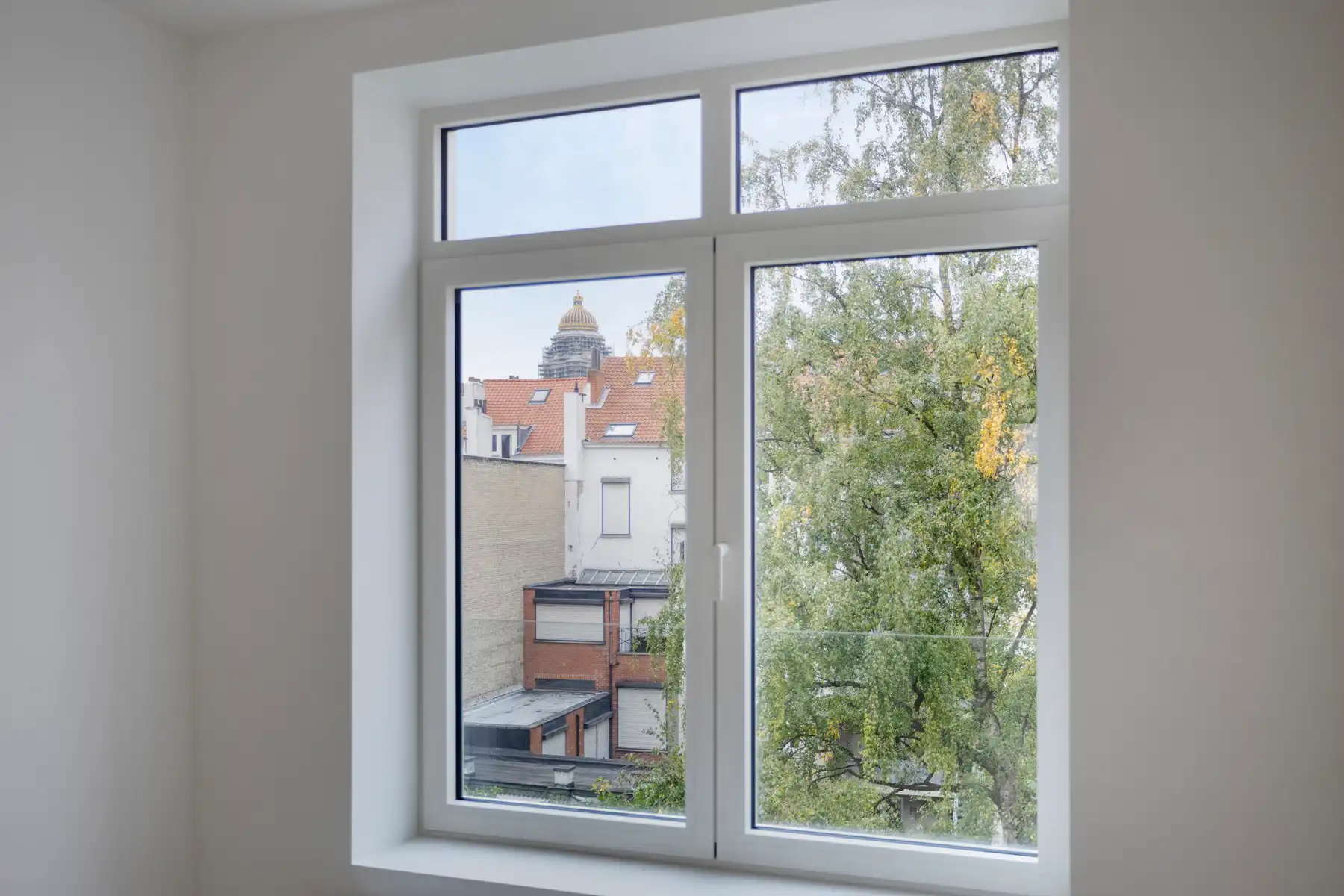 Stijlvol gerenoveerd duplex-appartement met terras foto 15