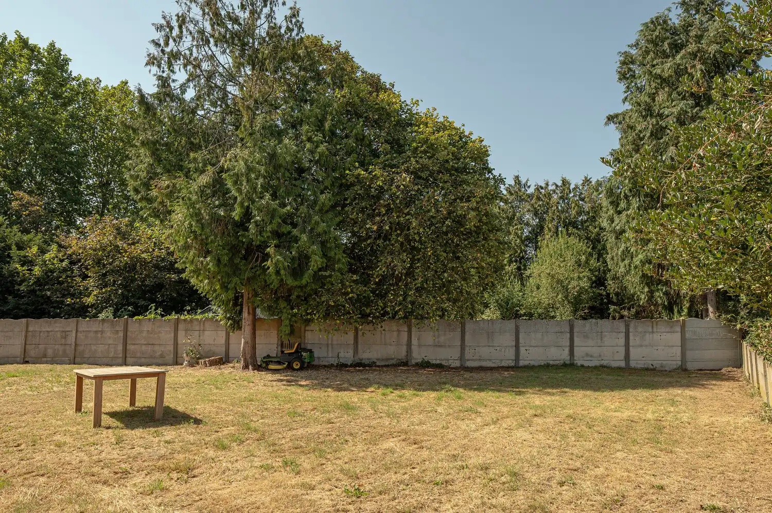 Grotendeels gerenoveerde gezinswoning op een ruim perceel van 1.084 m². foto 25