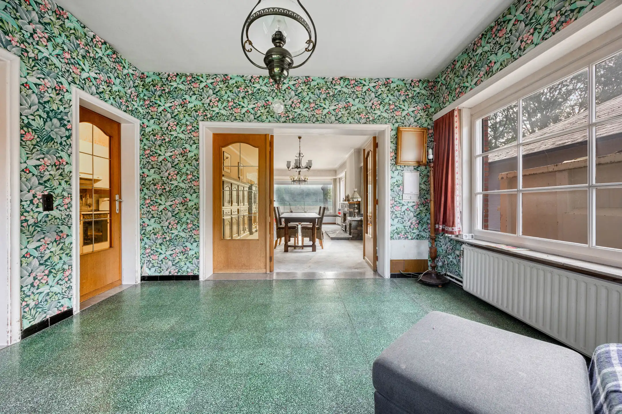 Halfopen woning met renovatiepotentieel te 's-Gravenwezel foto 16