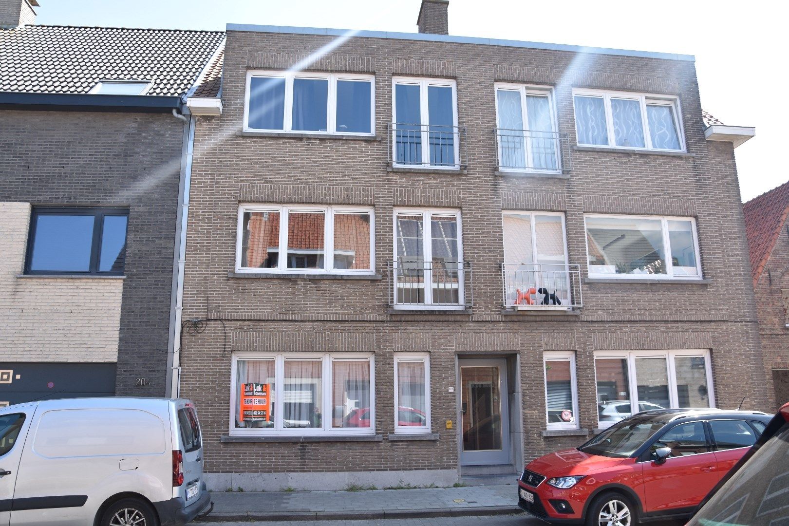 2 slaapkamer appartement met klein koertje  foto 10