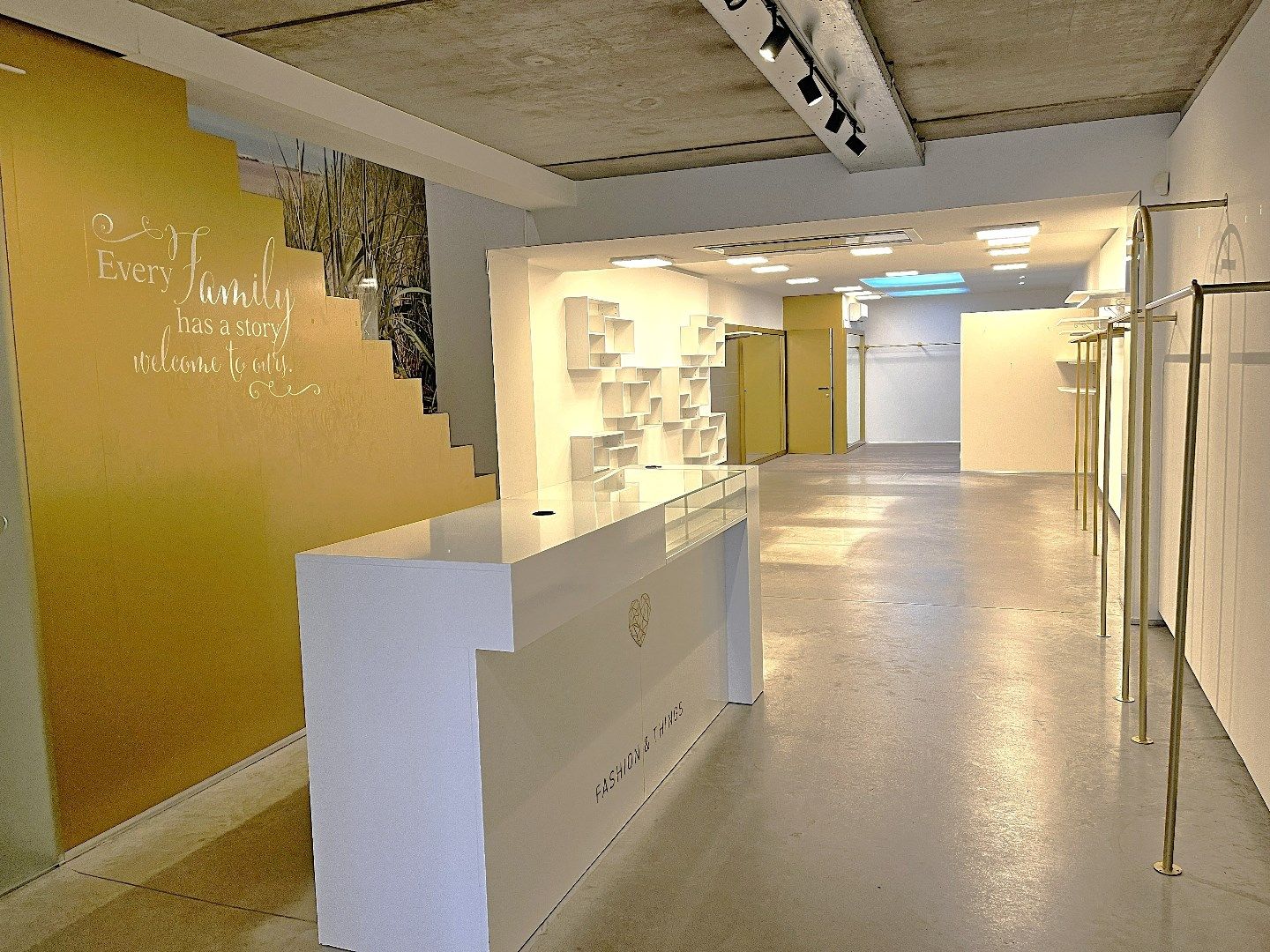 Mezzanine winkel Lippenslaan 247 Knokke te koop foto 6