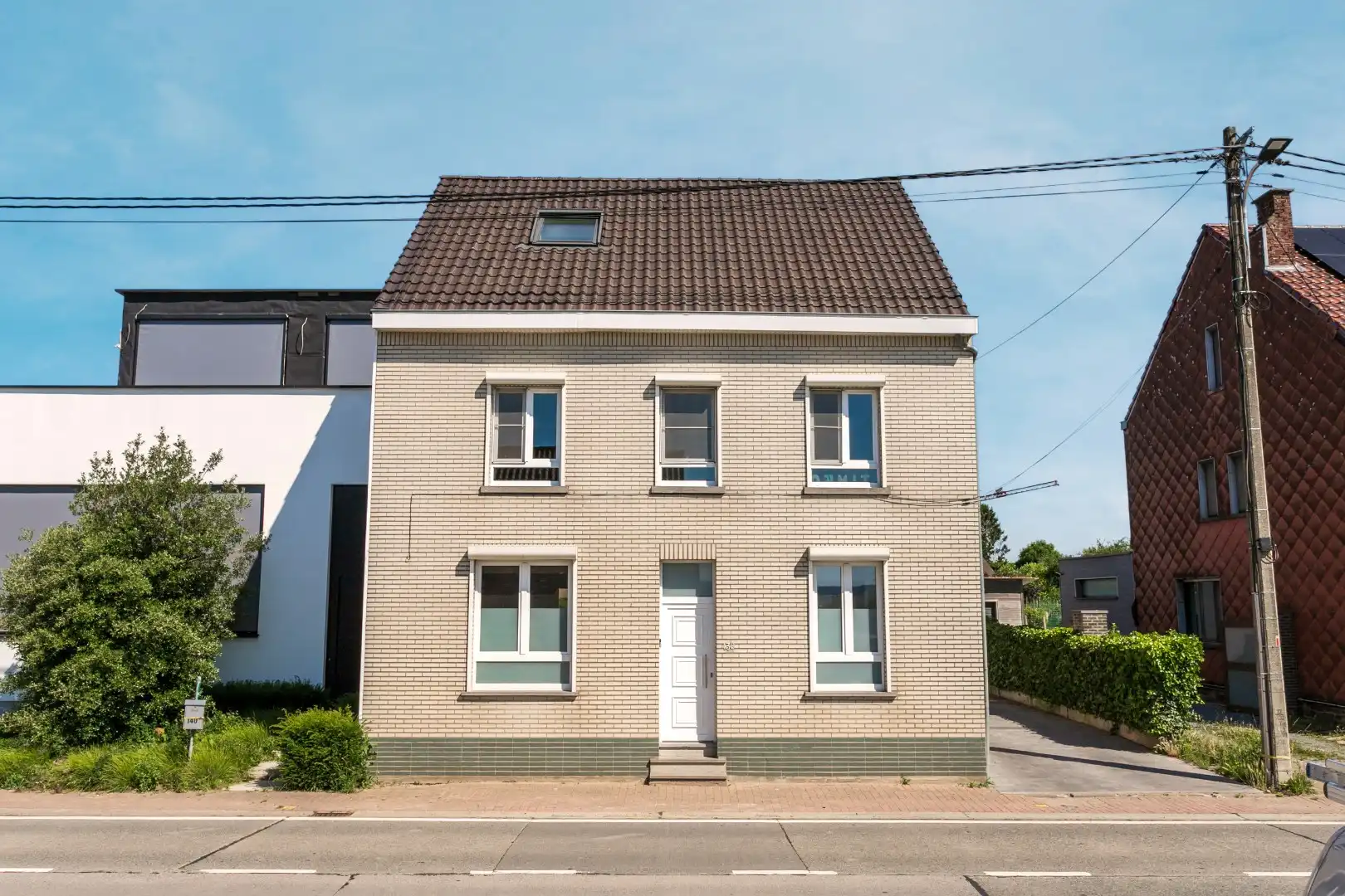 Energiezuinige gezinswoning met 5 slpk te Sint-Pieters-Leeuw foto 2