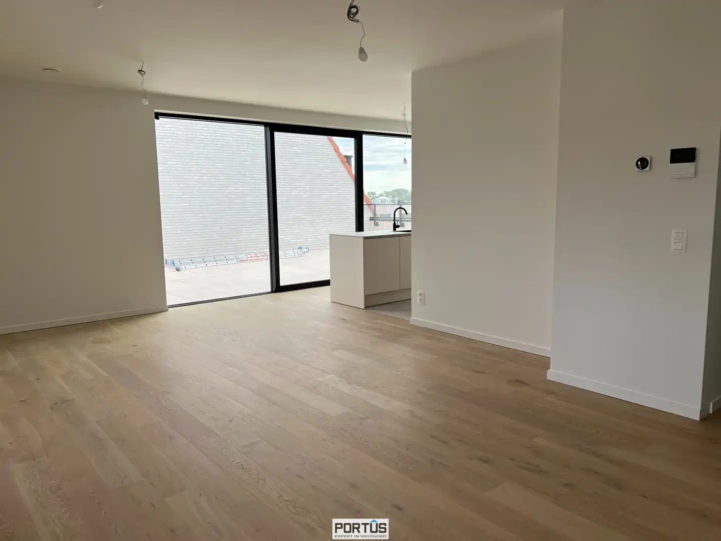 Instapklaar nieuwbouwappartement te koop met 2 slaapkamers in Residentie Portanic te Nieuwpoort foto 9