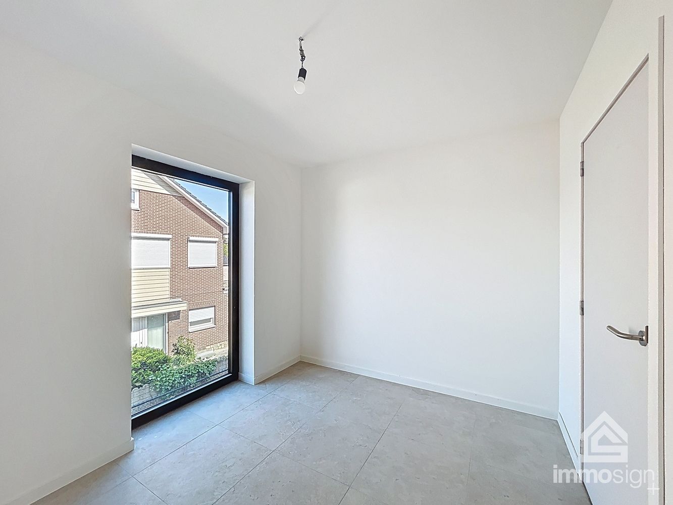 Instapklaar nieuwbouw appartement met 3 slaapkamers, 2 parkeerplaatsen, terras en kelderberging te Kinrooi foto 20
