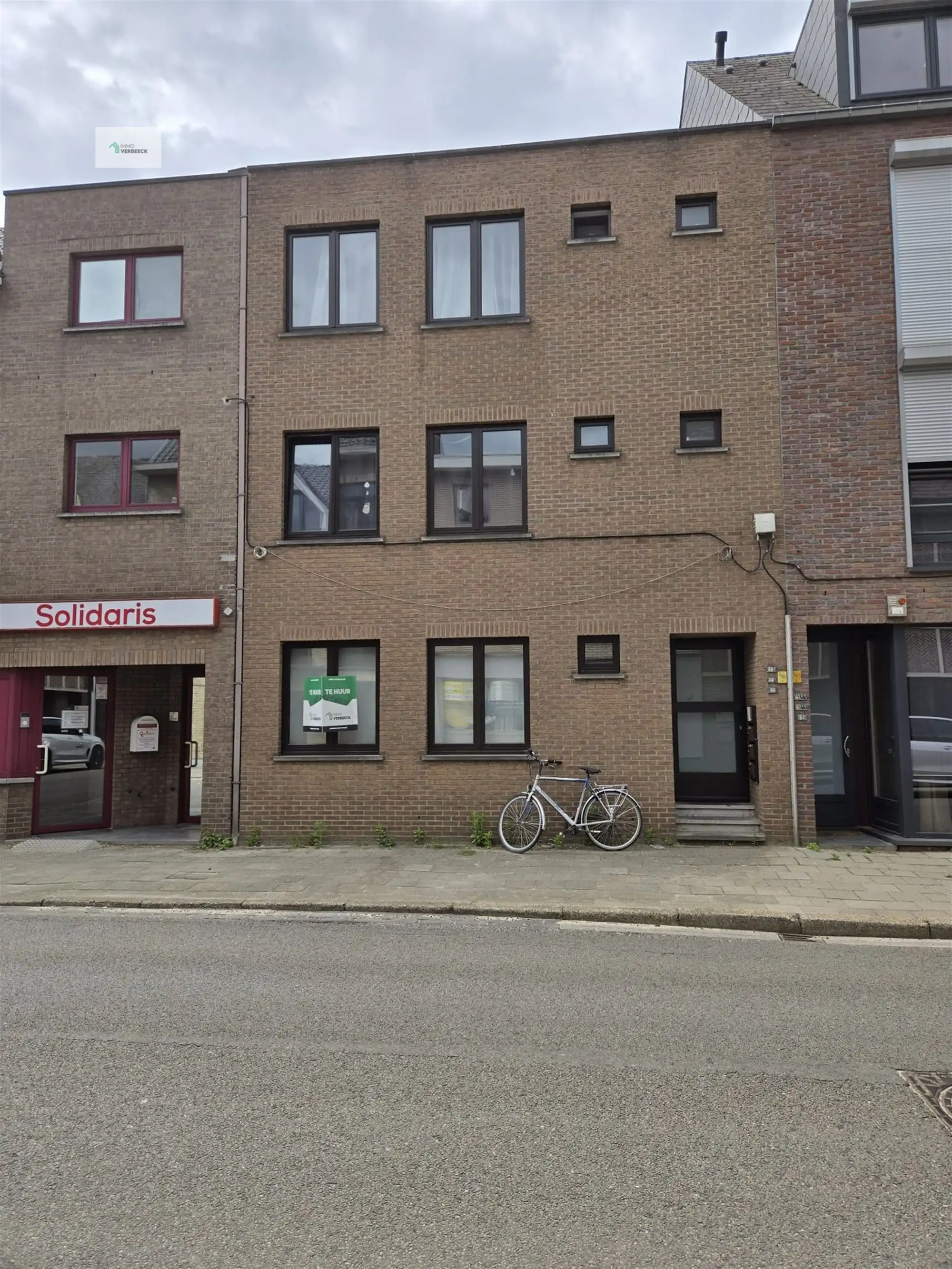 Appartement foto {{pictureIndex}}